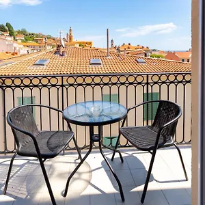 https://marne-i-2-pices-carr-dor-menton.fr-provencehotel.com
